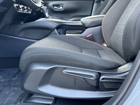 Used 2024 Honda HR-V Sport image 14