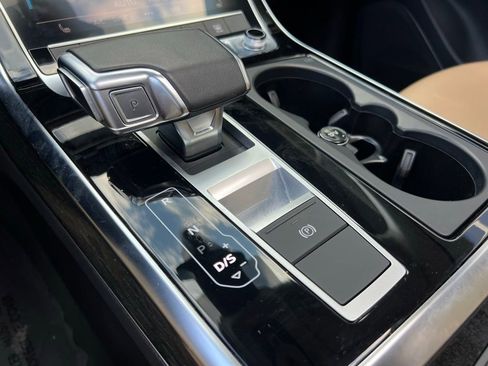 Used 2023 Audi Q7 3.0T Premium image 50