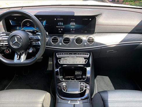 Used 2023 Mercedes-Benz E 53 AMG 4MATIC Sedan image 24
