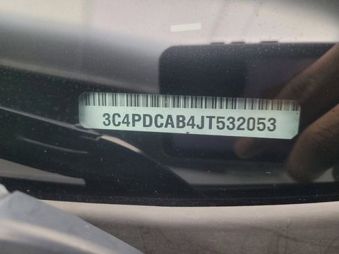 Used 2018 Dodge Journey SE FWD image 33