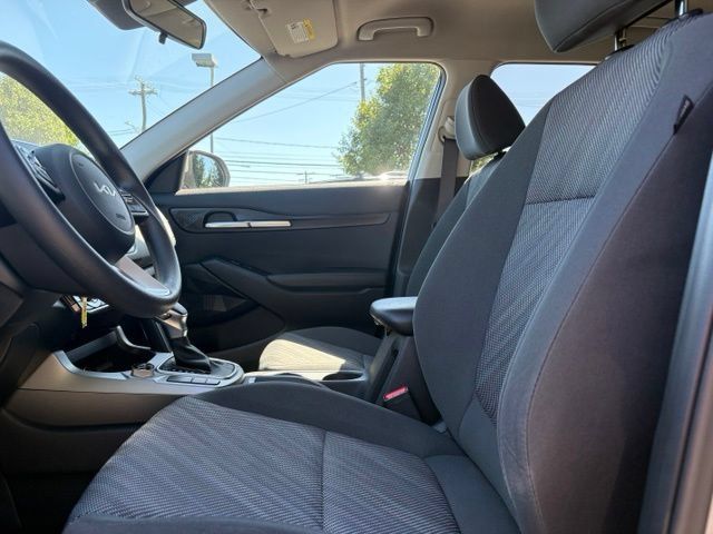 Used 2024 Kia Seltos LX AWD/4WD image 30