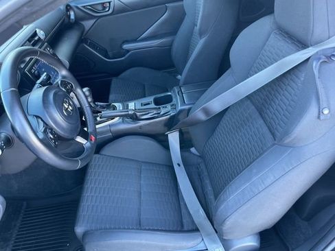 Used 2023 Toyota GR86 w/ ALL Weather Mat Package (TMS) image 12