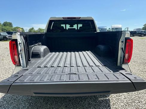 Used 2023 GMC Sierra 1500 Denali Ultimate AWD/4WD image 13