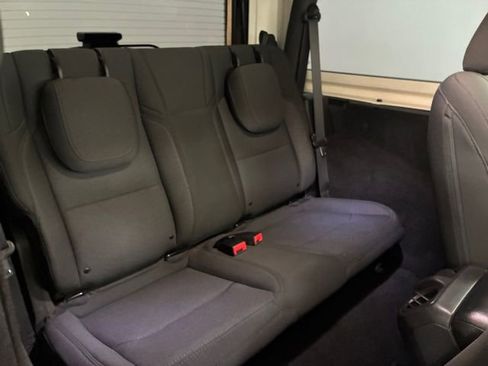 Used 2022 Jeep Wrangler Sport AWD/4WD image 16
