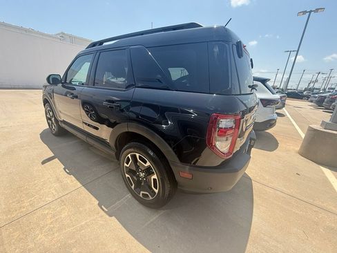 Used 2024 Ford Bronco Sport Outer Banks w/ Tech Package AWD/4WD image 4
