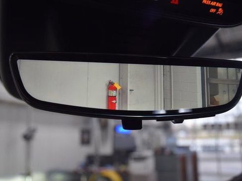 New 2026 Chevrolet Equinox EV LT w/ Convenience Package II FWD image 46