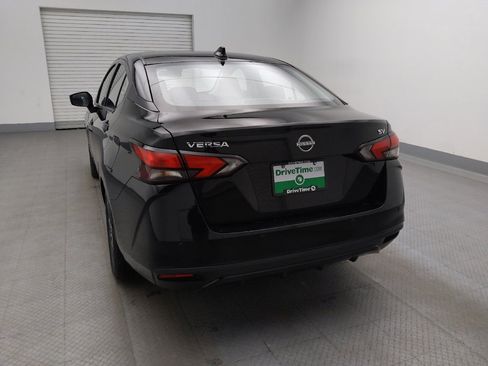 Used 2023 Nissan Versa SV FWD image 6