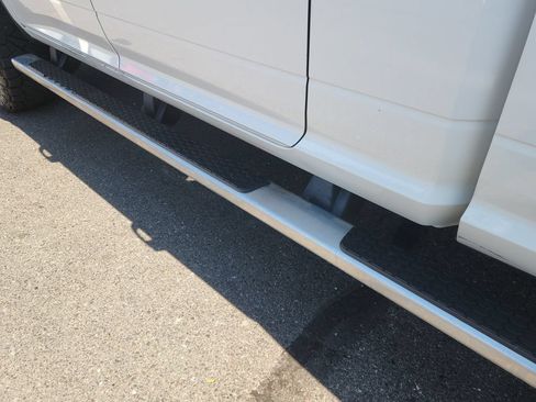 Used 2014 RAM 2500 Limited AWD/4WD image 12