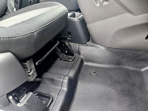 Used 2022 Ford Transit Connect XL image 39