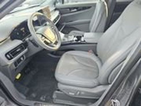 Used 2022 Lincoln Nautilus Reserve image 2