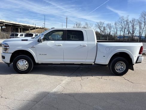 Used 2025 RAM 3500 Longhorn image 10