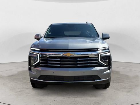 Used 2025 Chevrolet Tahoe LT RWD image 8