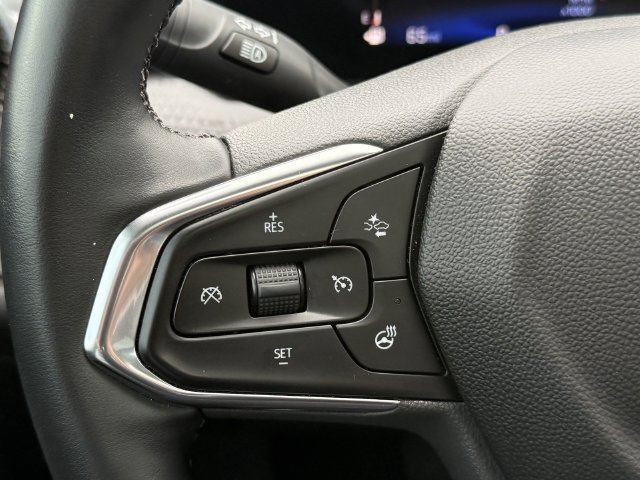Used 2024 Chevrolet Trax ACTIV w/ Sunroof Package FWD image 21