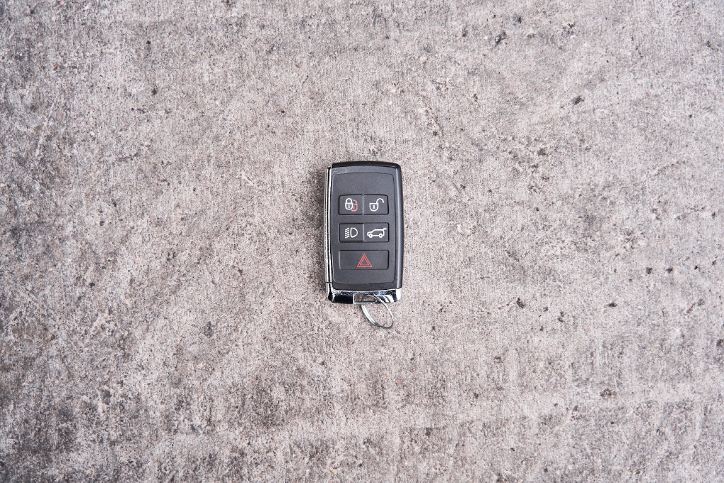 Used 2025 Land Rover Range Rover SE AWD/4WD image 76