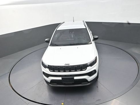 New 2026 Jeep Compass Latitude AWD/4WD image 12