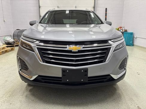 Used 2024 Chevrolet Equinox Premier AWD/4WD image 9