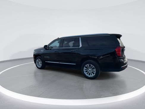 Used 2024 GMC Yukon XL SLT image 6
