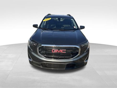 Used 2019 GMC Terrain SLE w/ Driver Convenience Package AWD/4WD image 9