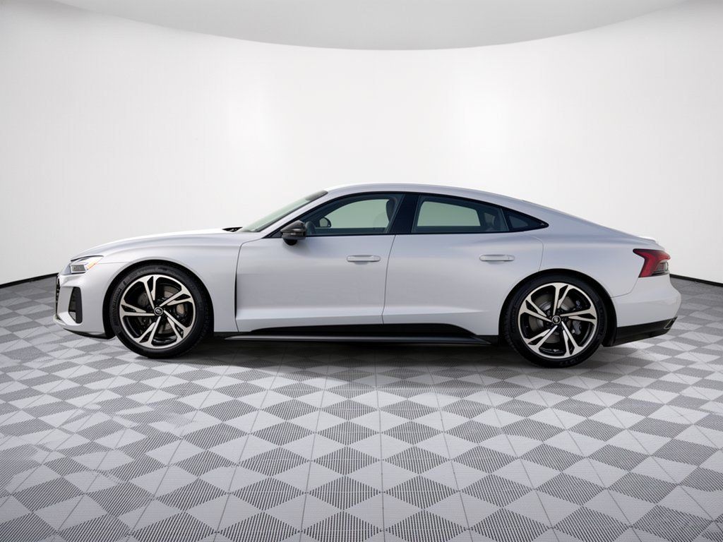 Used 2023 Audi e-tron GT Premium Plus w/ Performance Package AWD/4WD image 2