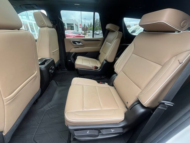 Used 2021 Chevrolet Tahoe Premier w/ Premium Package AWD/4WD image 22