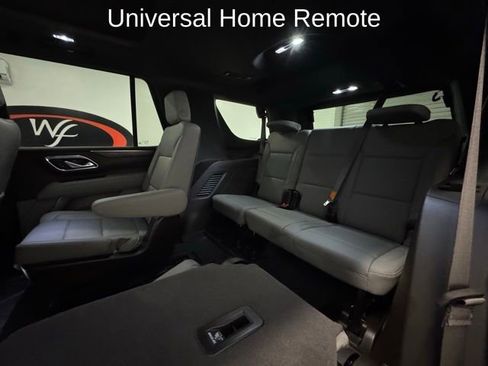 Used 2024 Chevrolet Tahoe Z71 w/ Luxury Package AWD/4WD image 13