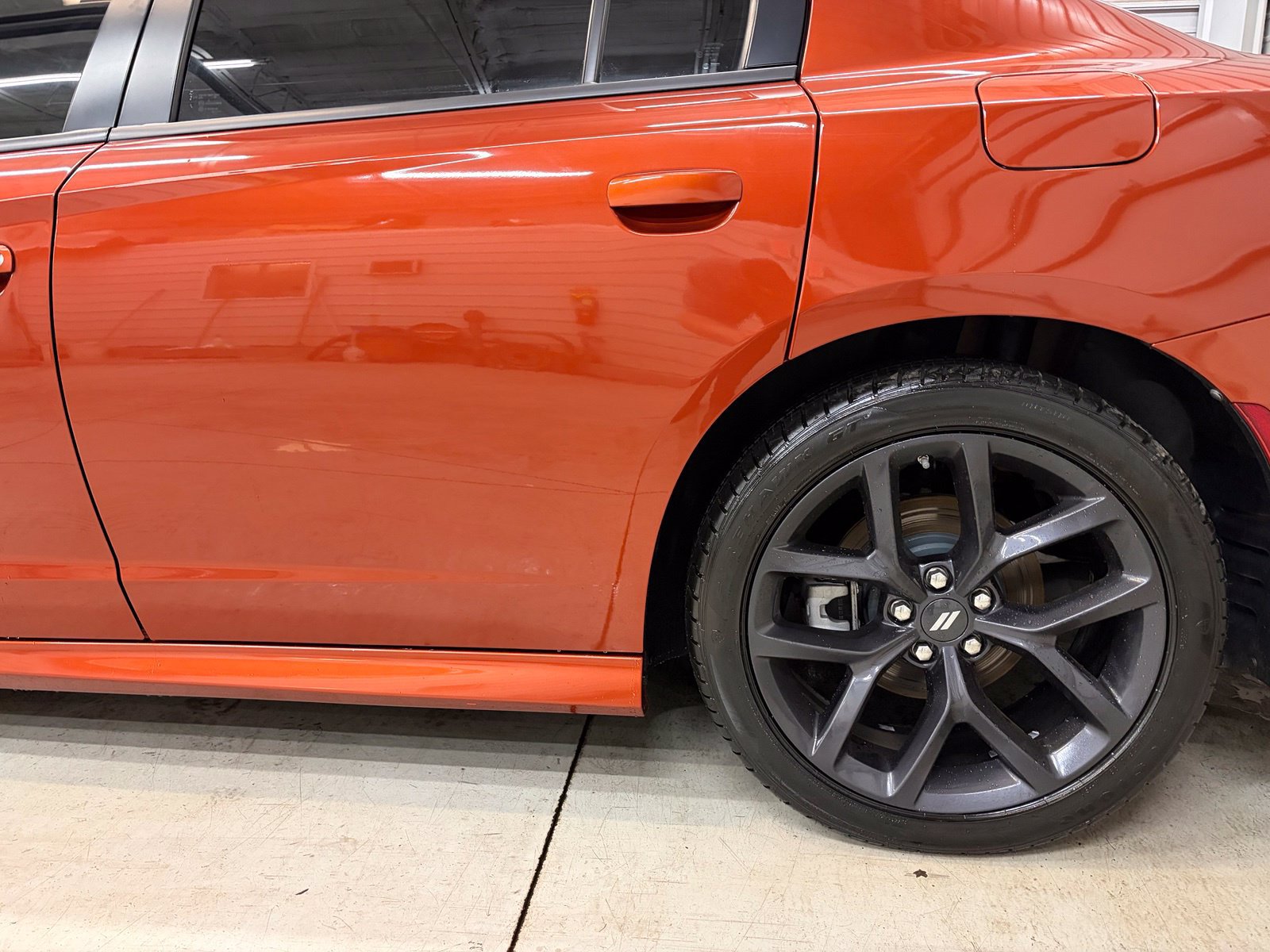 Used 2022 Dodge Charger R/T w/ Plus Group RWD image 8