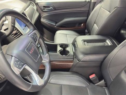 Used 2016 GMC Yukon XL SLT w/ Open Road Package image 25