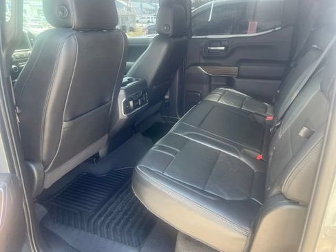 Used 2020 Chevrolet Silverado 1500 High Country w/ Technology Package AWD/4WD image 38
