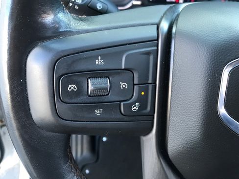 Certified 2022 GMC Sierra 1500 AT4 w/ AT4 Preferred Package AWD/4WD image 41