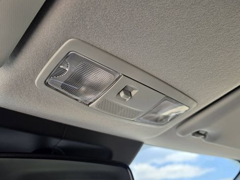 New 2026 Mitsubishi Outlander Sport LE AWD/4WD image 24