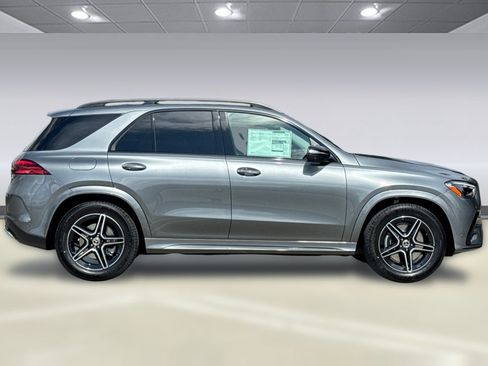 New 2026 Mercedes-Benz GLB 250 image 8