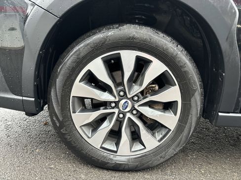 Used 2024 Subaru Outback Touring XT image 10