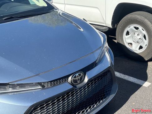Used 2021 Toyota Corolla LE w/ Carpet Mat Package (TMS) FWD image 7