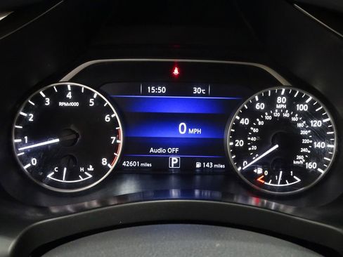 Used 2019 Nissan Murano S image 25