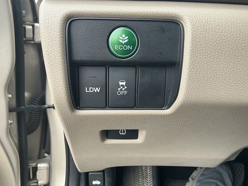 Used 2013 Honda Accord EX-L image 18