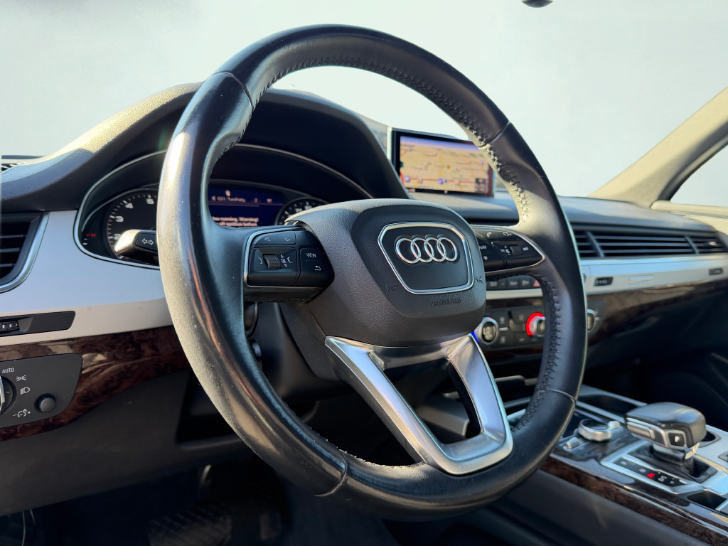 Used 2019 Audi Q7 2.0T Premium w/ Convenience Package AWD/4WD image 30