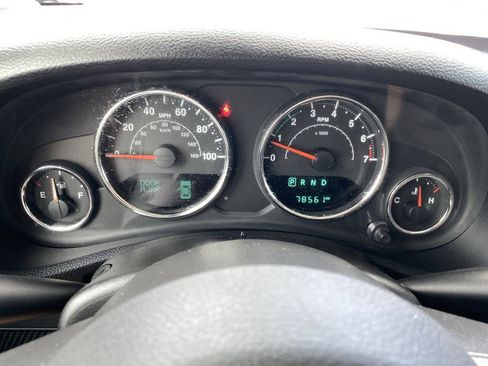 Used 2017 Jeep Wrangler Sport AWD/4WD image 31