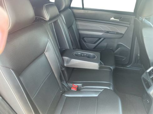 Used 2021 Volkswagen Atlas Cross Sport SEL AWD/4WD image 19