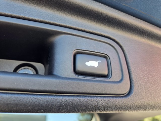 Used 2018 Honda Pilot Elite image 18