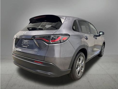 New 2026 Honda HR-V LX image 5