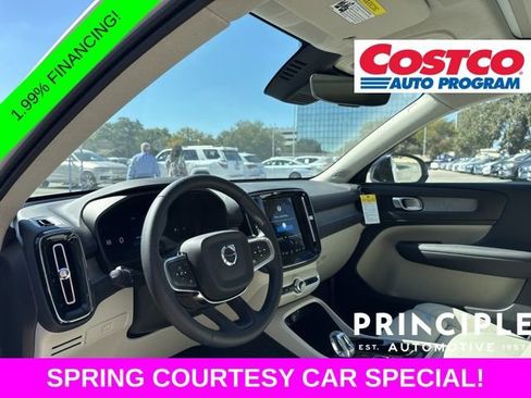 New 2026 Volvo XC40 B5 Plus w/ Protection Package Premier AWD/4WD image 31