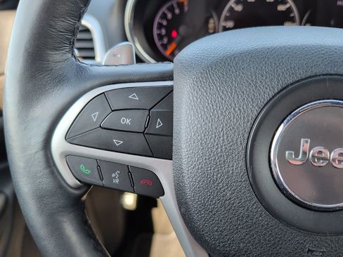 Used 2015 Jeep Grand Cherokee Altitude AWD/4WD image 22