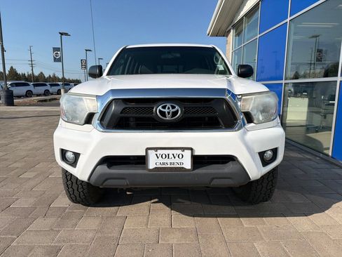 Used 2014 Toyota Tacoma 4x4 Double Cab w/ SR5 Package image 3