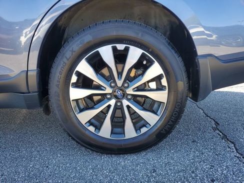 Used 2017 Subaru Outback 2.5i Limited image 15