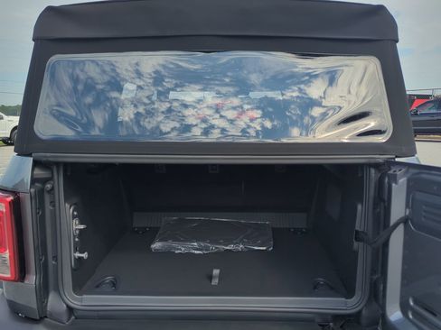 New 2025 Ford Bronco 4-Door image 11