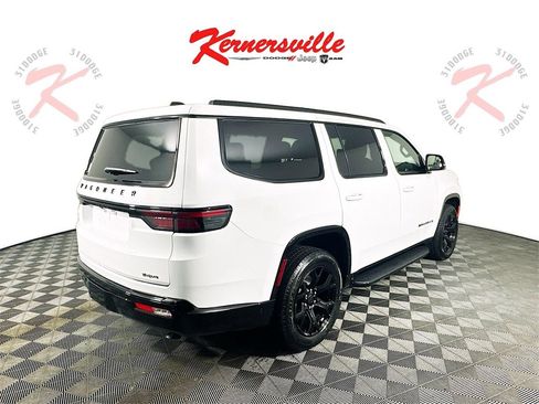 New 2025 Jeep Wagoneer Series II w/ Convenience Group I image 7