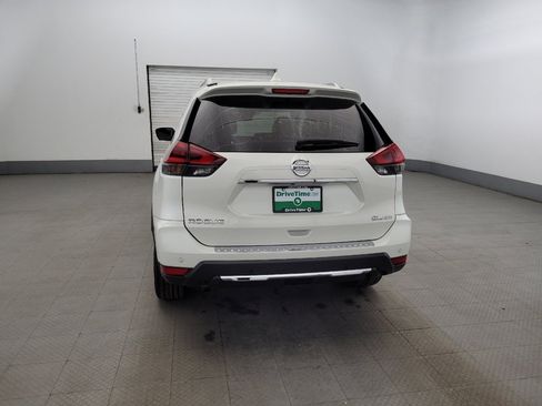 Used 2019 Nissan Rogue SL w/ Premium Package image 6