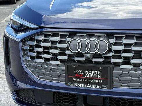 Certified 2025 Audi Q5 Premium w/ Premium Plus AWD/4WD image 4