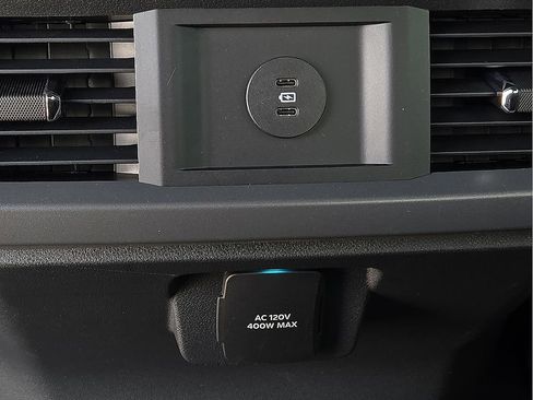 New 2026 Ford F150 XLT w/ Equipment Group 302A MID image 9