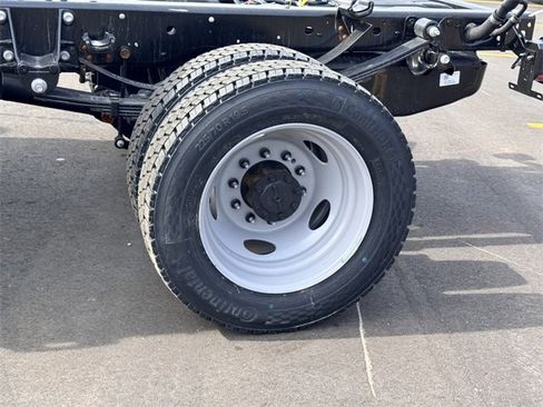 New 2025 Ford F450 XL image 8
